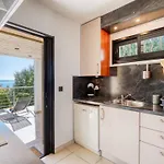 Superbe Vue Mer, Climatisee, Proche Plage, Parking, Animaux Acceptes - Fr-1-816-23 Villa *