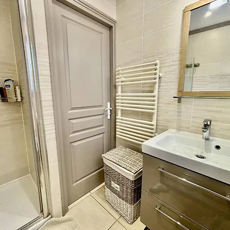 Superbe Vue Mer, Climatisee, Proche Plage, Parking, Animaux Acceptes - Fr-1-816-23 * Ле-Лаванду