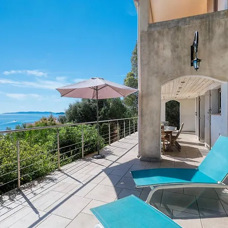 Superbe Vue Mer, Climatisee, Proche Plage, Parking, Animaux Acceptes - Fr-1-816-23 Le Lavandou